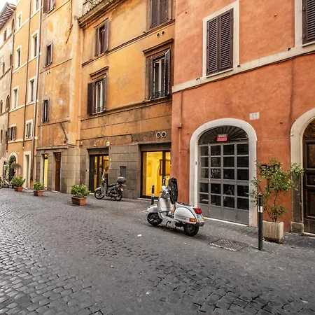 Home-in-rome アパート